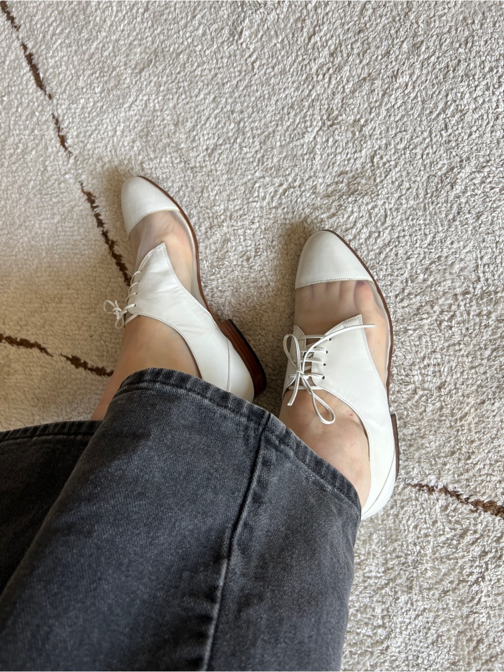 Vintage Gucci White Leather Mesh Lace Up Oxford Flats Size 38 US 7.5 / 8